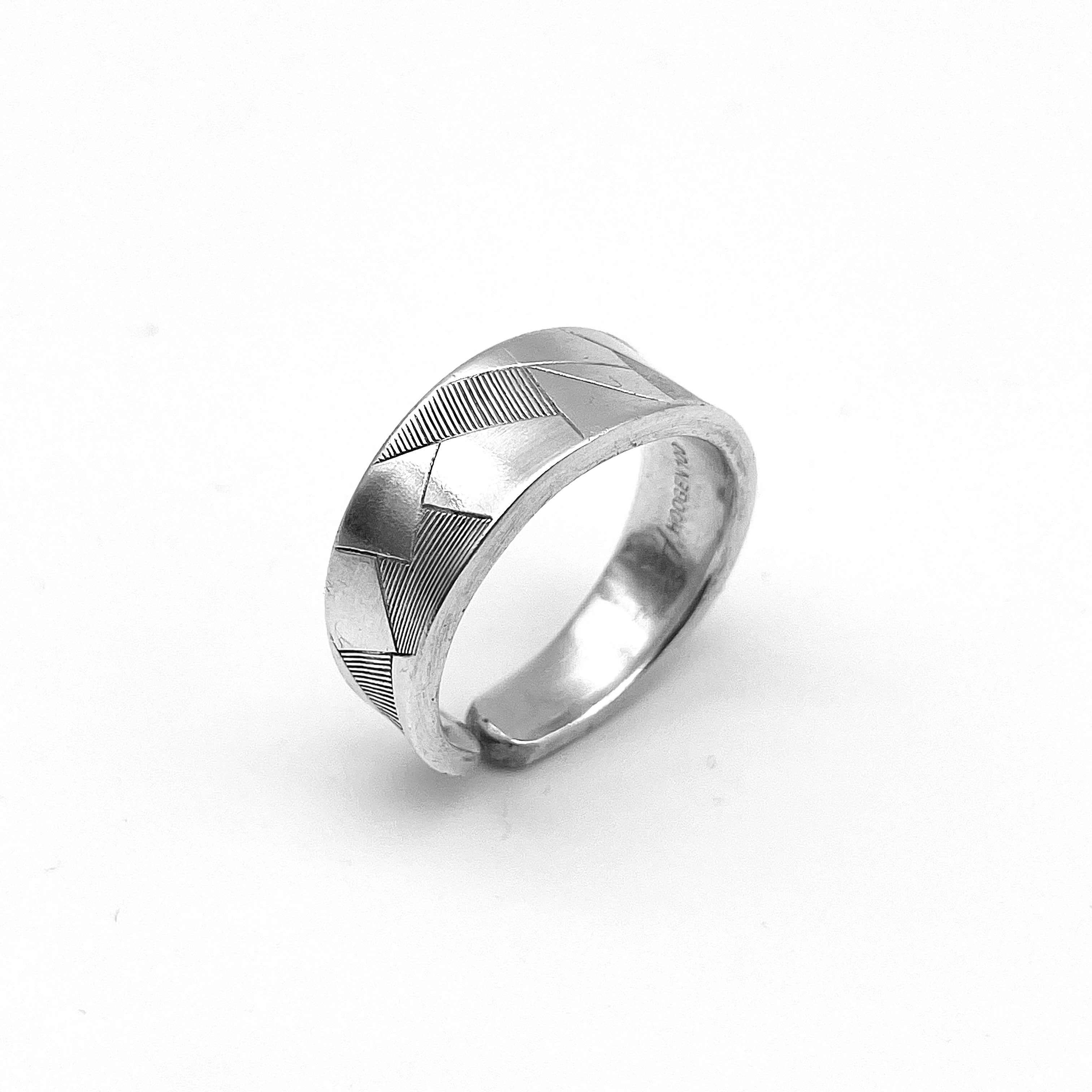 Silver Triangle (schmal)
